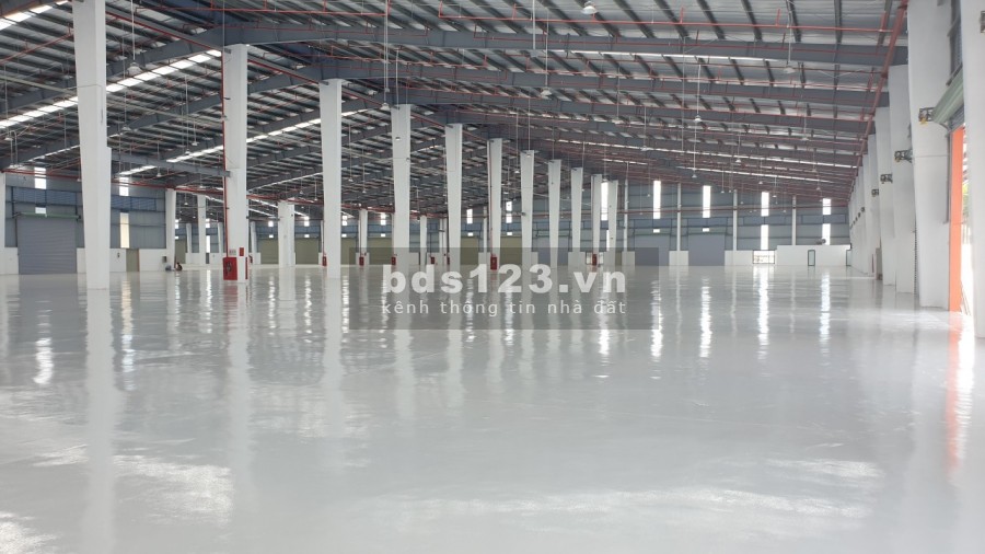 Cho thuê kho nhà xưởng DT 1000m2 2000m2 3000m2- 24000m2 tại Long Biên Hà Nội. LH 0968530776