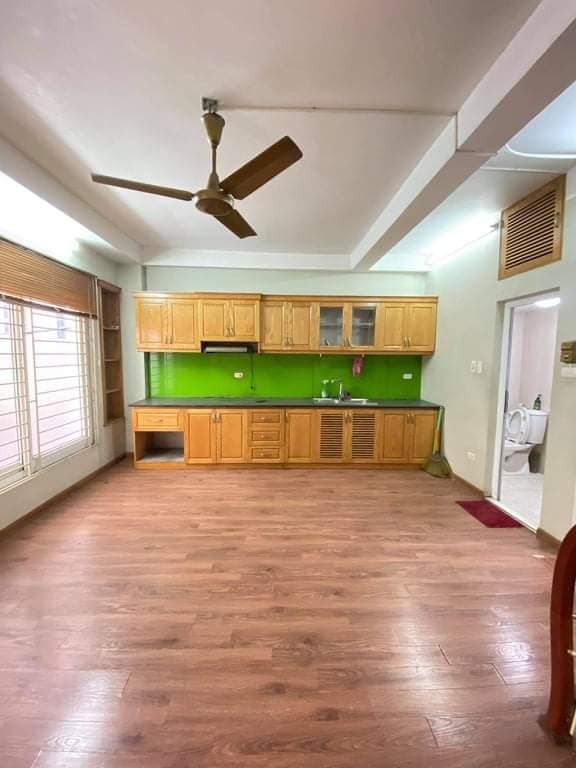 Hiếm! Bán nhà 5 tầng phố Nguyễn Trãi Thanh Xuân ở ngay, cho thuê, sát oto tránh chỉ 3.9 tỷ