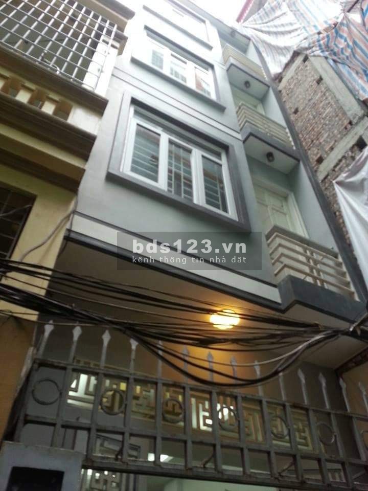 Nhà đẹp nhỏ xinh phố Nguyễn Đức Cảnh, Hoàng Mai, 4 tầng, dt 26m2, phù hợp với gai đình, giá 2.5 tỷ