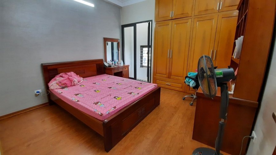 Bán nhà ngõ Nguyễn Ngọc Vũ Thanh Xuân 40Mx5T giá 4.1 tỷ LH 0902224679