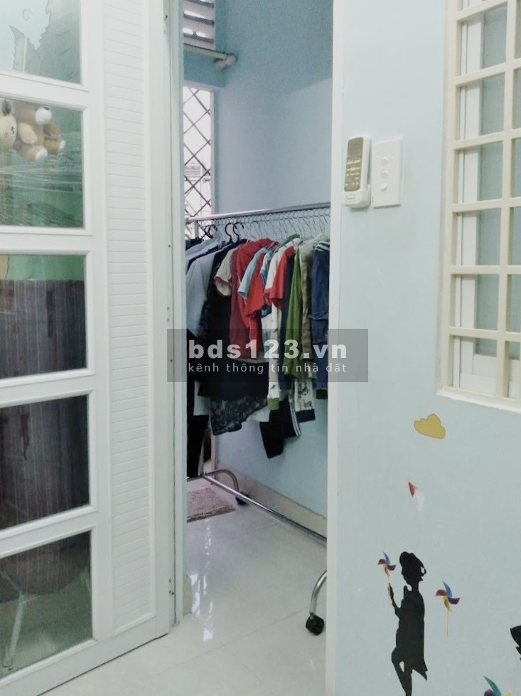 Chỉ 3.95 tỷ nhà đường Cách Mạng Tháng 8, trung tâm Quận 10, dt 35m2 chỉ 110 triệu/m2, 0971243100