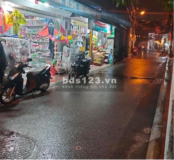 Duy nhất đẹp nhất dt 113m2 kinh doanh đỉnh ô tô tránh Ngọc Thụy Long Biên giá nhỉnh 7tỷ