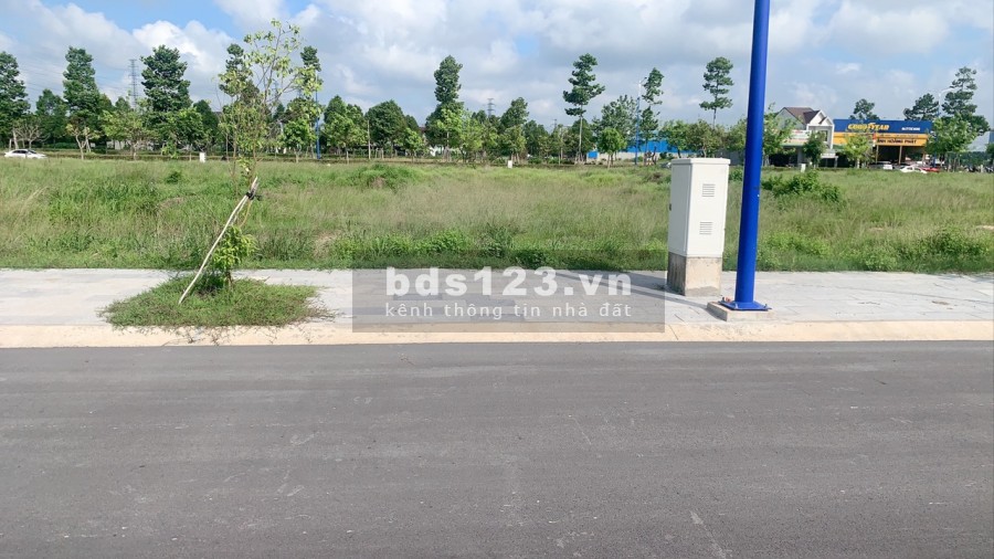 Chỉ với 800 triệu sở hữu ngay 90m2 đất mặt tiền đường Đh 619, pháp lí đầy đủ, lhcc