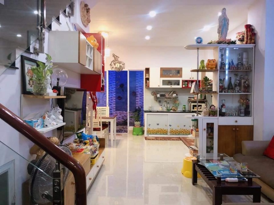 Bán nhà chính chủ nằm trên đường số 7, hẻm xe hơi 1 xẹt, diện tích 65m2, 3 tầng chỉ 6,7 tỷ