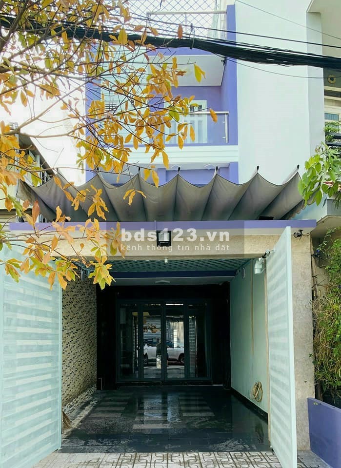 Bán nhà Hoàng Hoa Thám,trung tâm Tân Bình, gần chợ Giá Rẻ, diện tích 45m2
