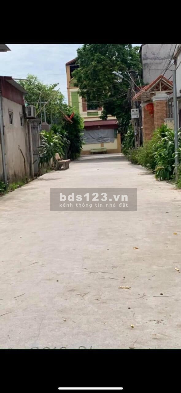 Chính chủ bán 73m2 tại thôn Minh Hải, Lạc Hồng, Văn Lâm, giá bán 2x triệu/m2, sổ sẵn