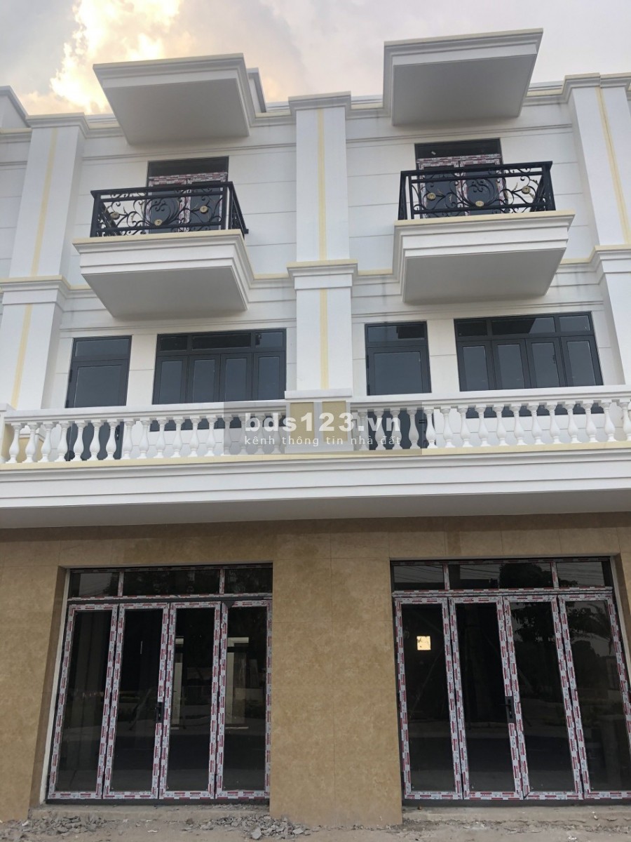 Sở hữu căn 1 trệt 2 lầu, khu nhà ở Vietsing Phú Chánh chỉ với 899 triệu chiết khấu cao