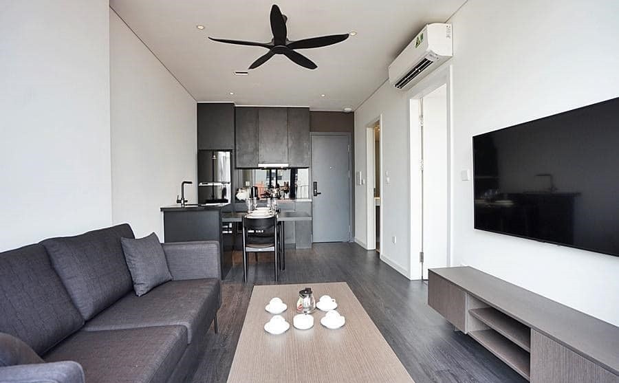 Tòa nhà 8 tầng Nguyễn Phúc Lai, diện tích 110m2, đúc kiên cố 8 tầng, mặt tiền 8m, giá 18 tỷ