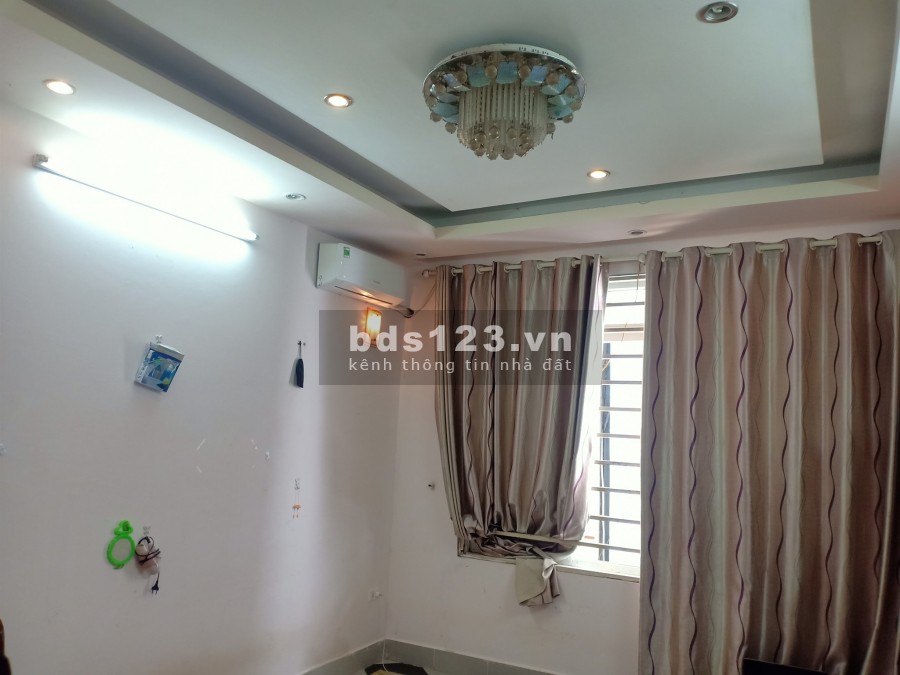 Nhà phố Mỗ Lao Hà Đông, đúc kiên cố 5 tầng kiên cố, diện tích 50m2, 6 ngủ mà chỉ 4.2 tỷ.