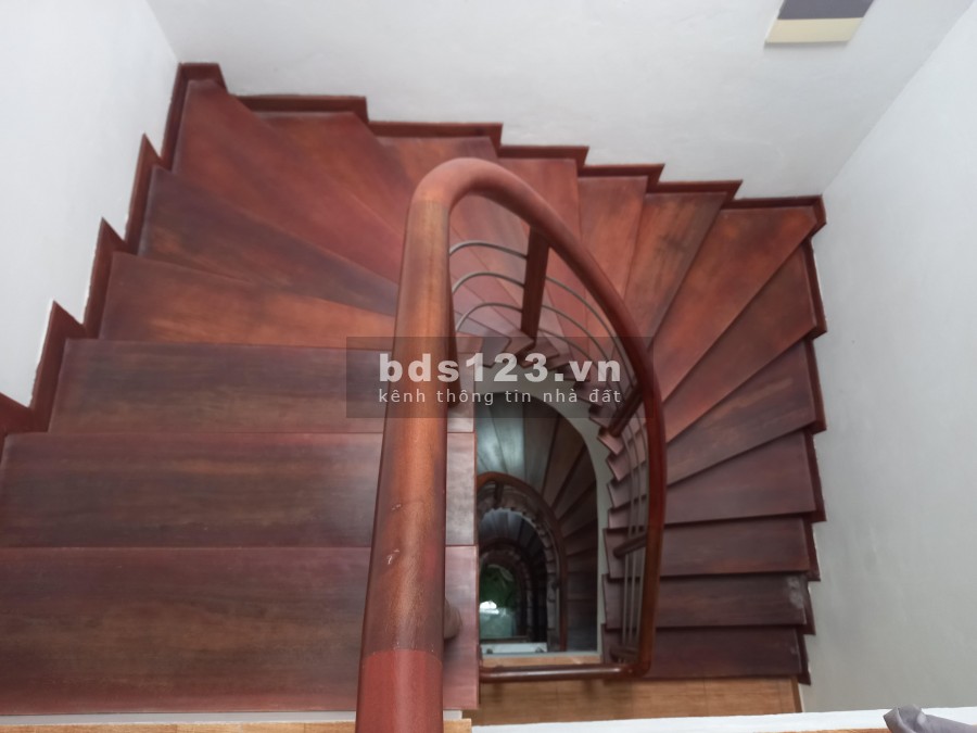 Nhà nguyên căn vườn Tổng Cục 5 Tân Triều, nội thất hoàn thiện đẳng cấp, sổ đẹp