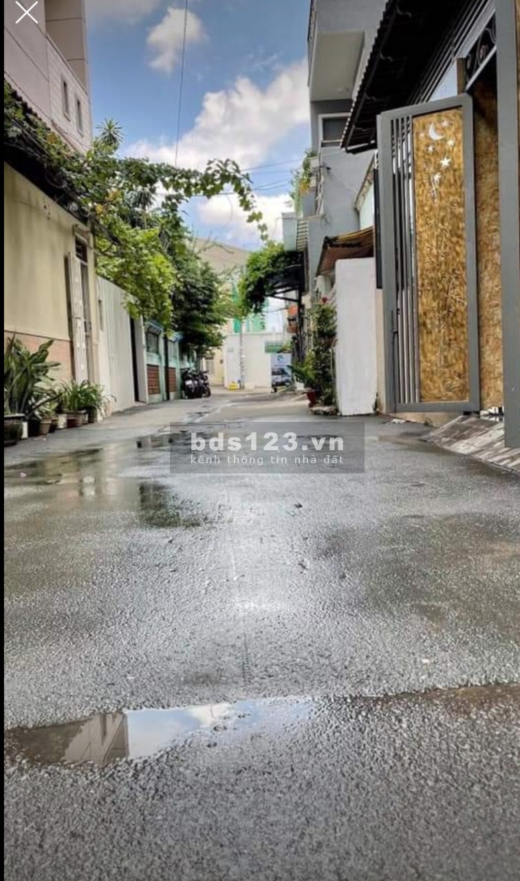 Bán nhà hẻm 3 Thành Thái, Q10, 135m2, Chỉ 4.3 Tỷ sát Đại học Hoa Sen