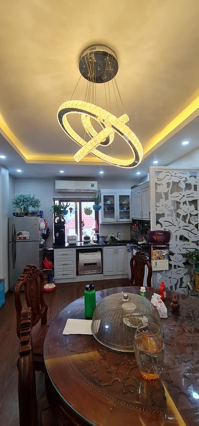 Bán nhà đẹp lung linh phố Nghi Tàm Quận Tây Hồ, thang máy kinh…