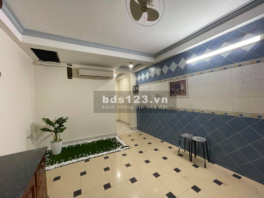 Gấp bán Mặt tiền Nguyễn Trãi P. Nguyễn Cư Trinh Q1, 39m2 Chỉ nhỉnh 13 tỷ