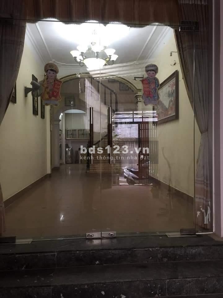 Bán nhà phố Bà Triệu Quận Hà Đông, diện tích sử dụng 65m2, ngõ ô tô giá bán 3.7 tỷ