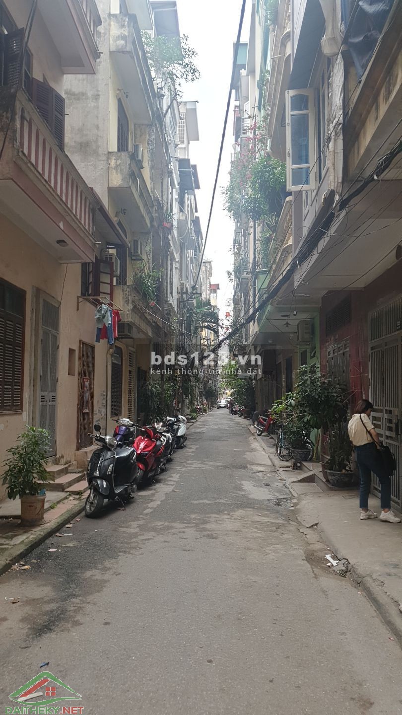 Cần bán nhà riêng, phố Thượng Đình, Nguyễn Trãi, Thanh Xuân, dt 43m2, 4 tầng giá bán 4.45 tỷ
