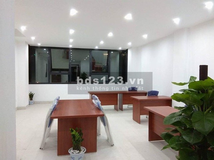 Cho thuê văn phòng 60m2 tại Phùng Chí Kiên-Cầu Giấy, hỗ trợ dịch giảm ngay 30%