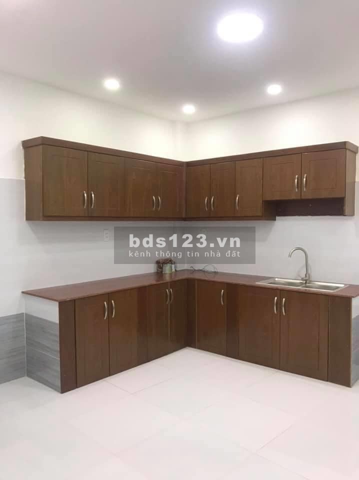 Bán nhà riêng, cạnh KDC Trung Thành, chiết khấu lên đến 1 lượng vàng SJC, sổ hồng riêng