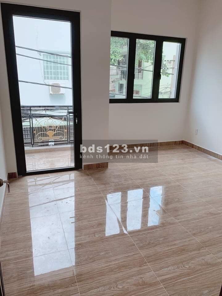 Bán nhà riêng, cạnh KDC Trung Thành, chiết khấu lên đến 1 lượng vàng SJC, sổ hồng riêng