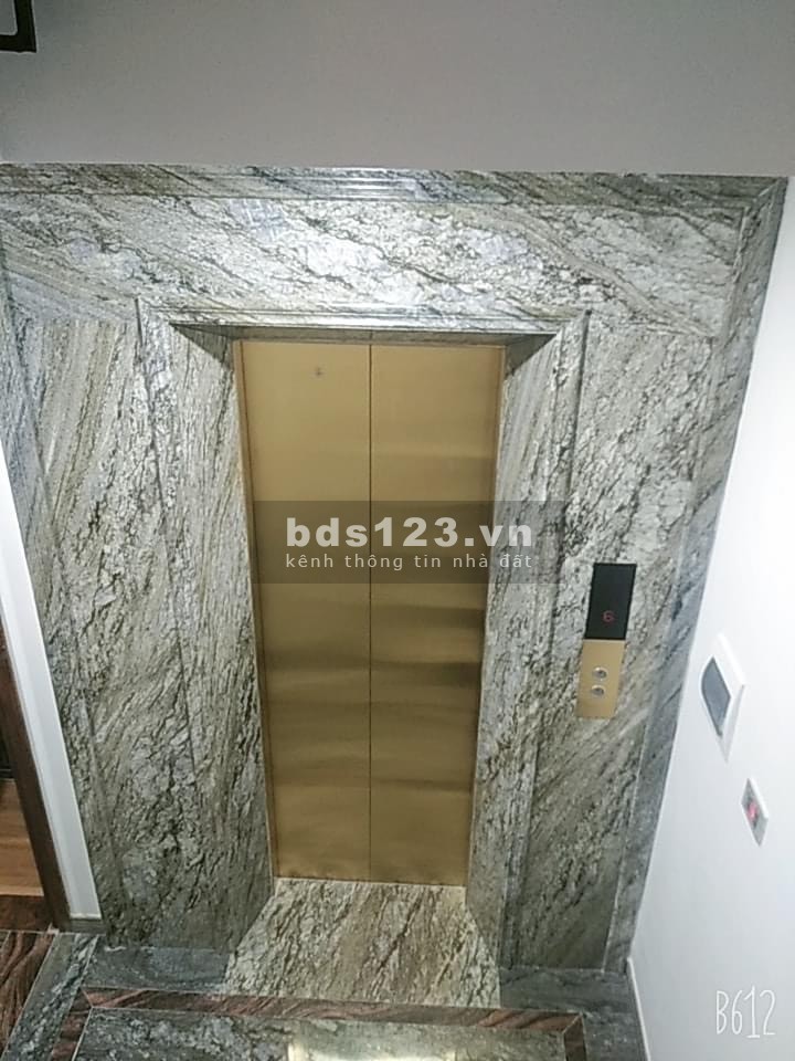 Bán Nhà Phùng Chí Kiên lô hai mặt góc 7 tầng thang máy vỉa hè 3 ô tô tránh giá 14.2 tỷ