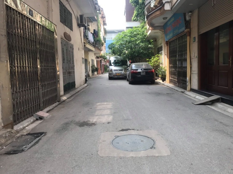 Bán nhà phố Láng Hạ, Kinh Doanh, ô tô Lexus ,thang máy, dt 51m2, 7 tầng, giá 11.2 tỷ, 0779995666