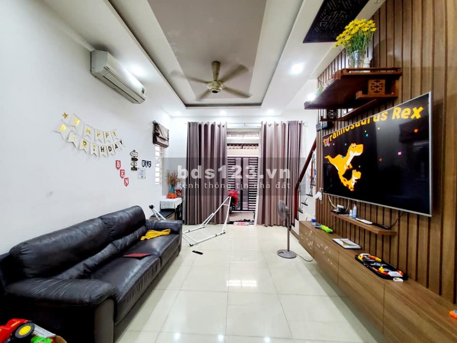 Bán nhà Nguyễn Trọng Tuyển Phường 15 Quận Phú Nhuận giá chỉ 7 tỷ 95