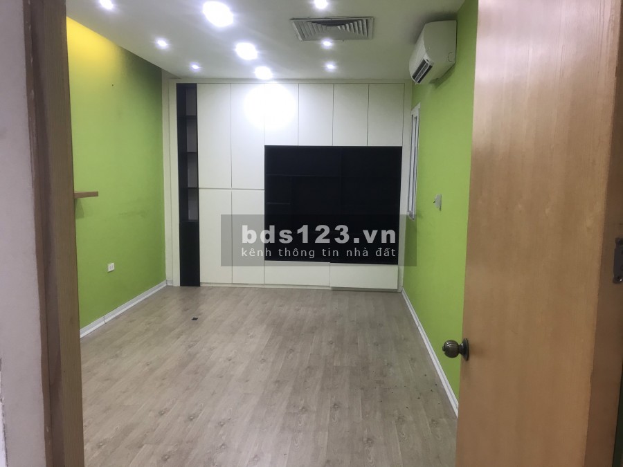 Cho thuê văn phòng 14 Nam Đồng, Xã Đàn, Đống Đa, Hà Nội, dt 25m2 giá 5,5 triệu/tháng
