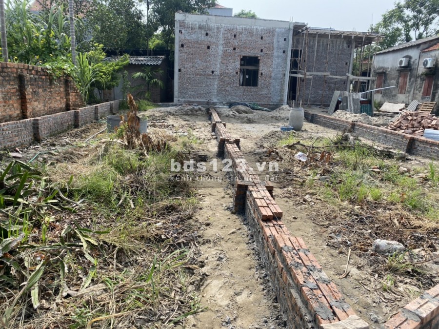 Cần bán gấp lô đất Lê Xá Dương Quang dt 68m2, đường rộng ô tô vào nhà thoải mái: lh 0835459289