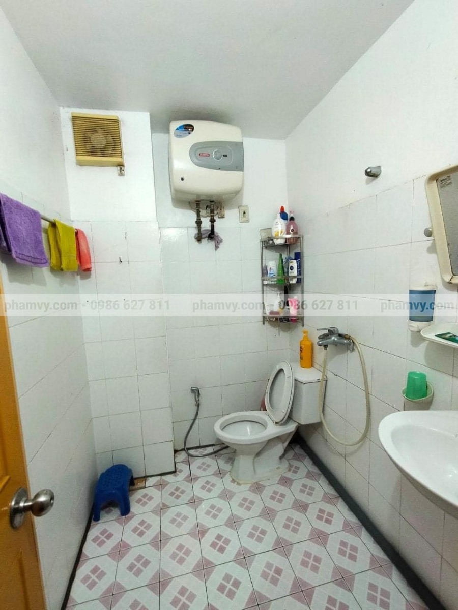 Bán nhà lô góc phố Thanh Nhàn, Hai Bà Trưng dt 55m2*3 tầng, ô tô gần giá chỉ hơn 3.5 tỷ