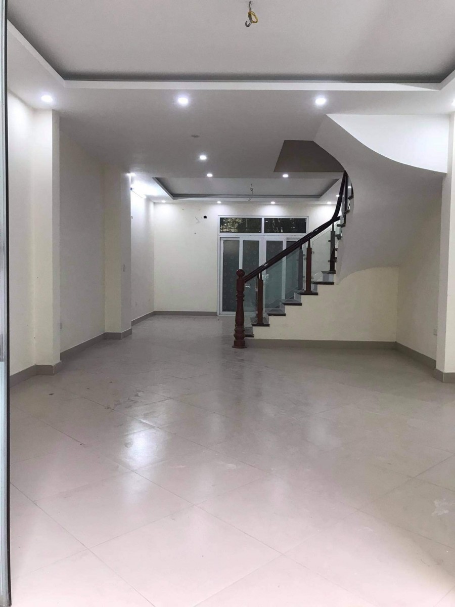 Bán nhà Trung Văn, 5 tầng, diện tích sử dụng 76m2, Ô tô tránh, không gian sống tuyệt đỉnh