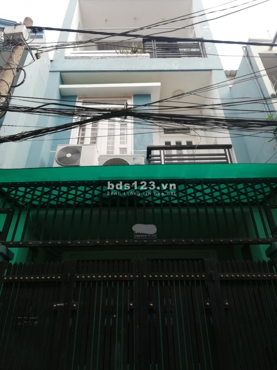 Nhà mới 3 tầng hiện đại gần trường trung học Phạm Văn Hai giá bán 6 tỷ, vị trí đẹp