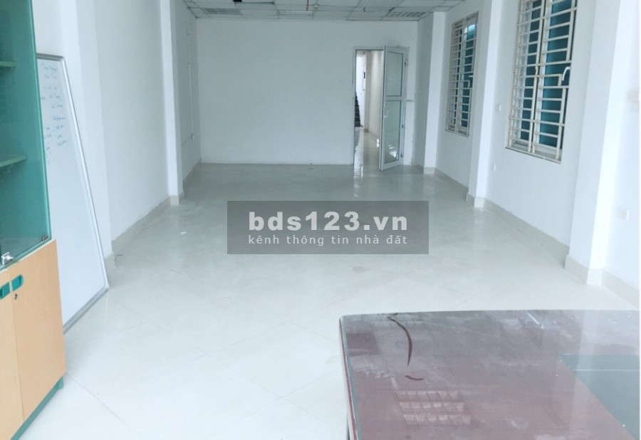 Cho thuê văn phòng 14 Nam Đồng, Xã Đàn, Đống Đa, Hà Nội, dt 25m2 giá 5,5 triệu/tháng