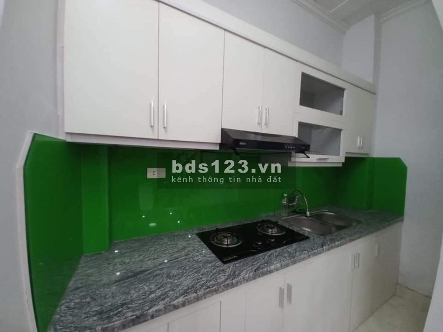 Bán nhà nguyên căn Minh Khai gần phố 5 tầng kiên cố, đẹp giá chỉ nhỉnh 2 tỷ, thương lượng