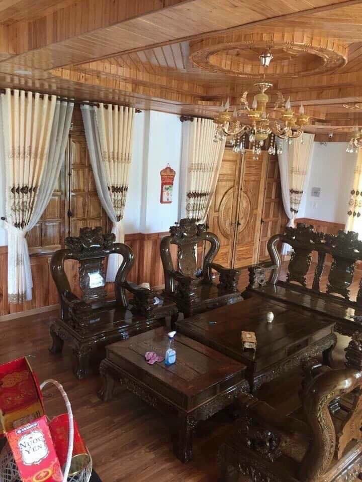 Bán biệt thự diện tích gần 2000m2, view đẹp phường 8, Đà Lạt, lh 0968257099 giá tốt