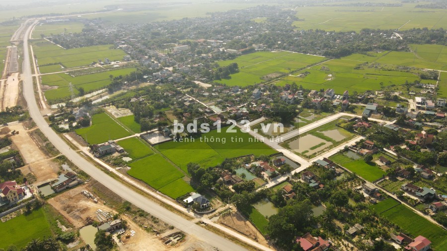 Bán đất đấu giá Đồng Lợi, Triệu Sơn, gần đường Lê Lọi, cao tốc Bắc Nam, full thổ, giá từ 830tr/m2