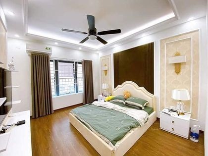 Bán nhà đường Bùi Xương Trạch, Thanh Xuân, lô góc, vị trí đẹp. Liên hệ: 0368781929
