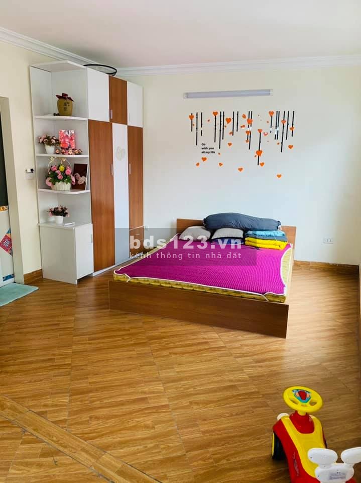 Bán nhà Đại La - Minh Khai, lô góc, đang ở còn mới, dt 62m giá chỉ 3.85 tỷ, lh 0866633771