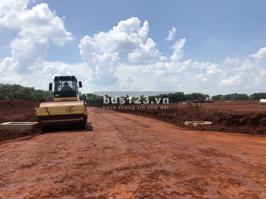 Đất dự án Felicia City Bình Phước, mặt tiền đường DT741, giá 4 triệu/m2, pháp lí đầy đủ