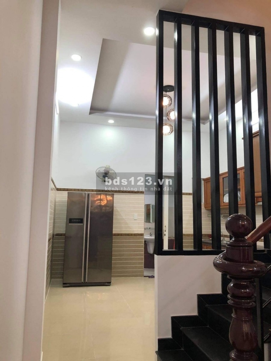 Nhà mới Gò Vấp, diện tích khủng, 4 tầng đúc kiên cố, giá giảm sập sàn, nội thất cao cấp