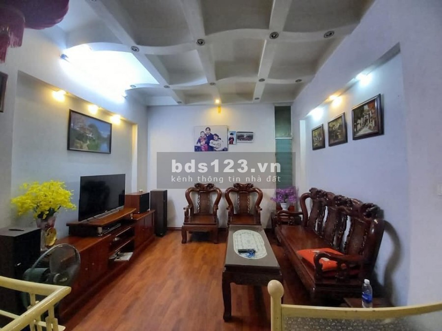 Bán nhà ngõ 16 Phạm Hùng diện tích 42m2, đúc 5 tầng giá bán 2tỷ5 có thương lượng
