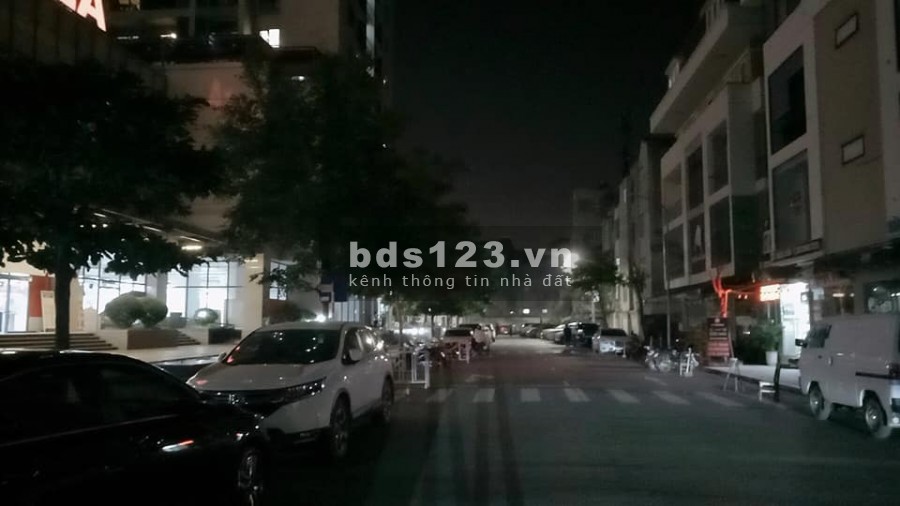 Bán nhà Hà Đông, cán bộ công chức ngành Y nghỉ hưu, dt 85m2, đúc 5 tầng, giá 12 tỷ