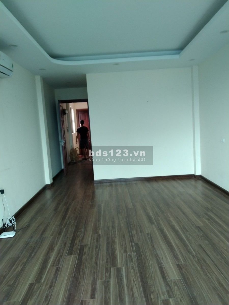 Cho thuê văn phòng 30m2 tại tầng 3 số 141 Hoàng Văn Thái, Khương Trung, Thanh Xuân giá 6tr5