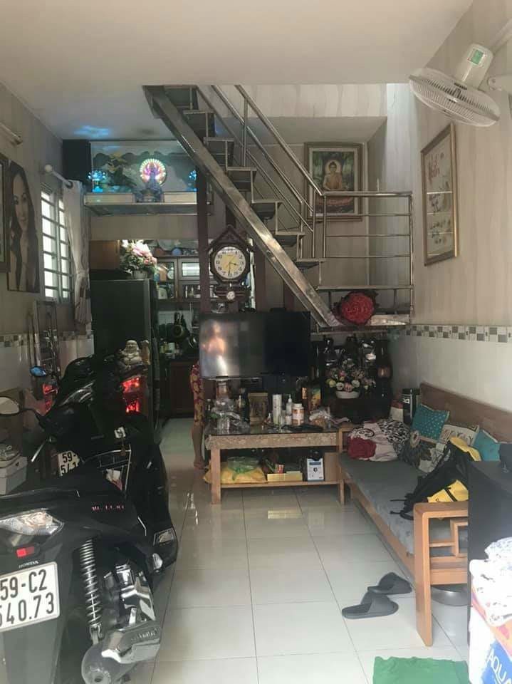 Hẻm xe hơi tránh Trần Xuân Soạn Quận 7 sổ vuông vức dt 24m2, giá chỉ 3 tỷ