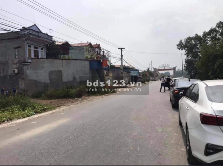 Đất đường liên huyện Đại Đồng Văn Lâm gần đường trục kinh tế Bắc Nam LH 0982923665