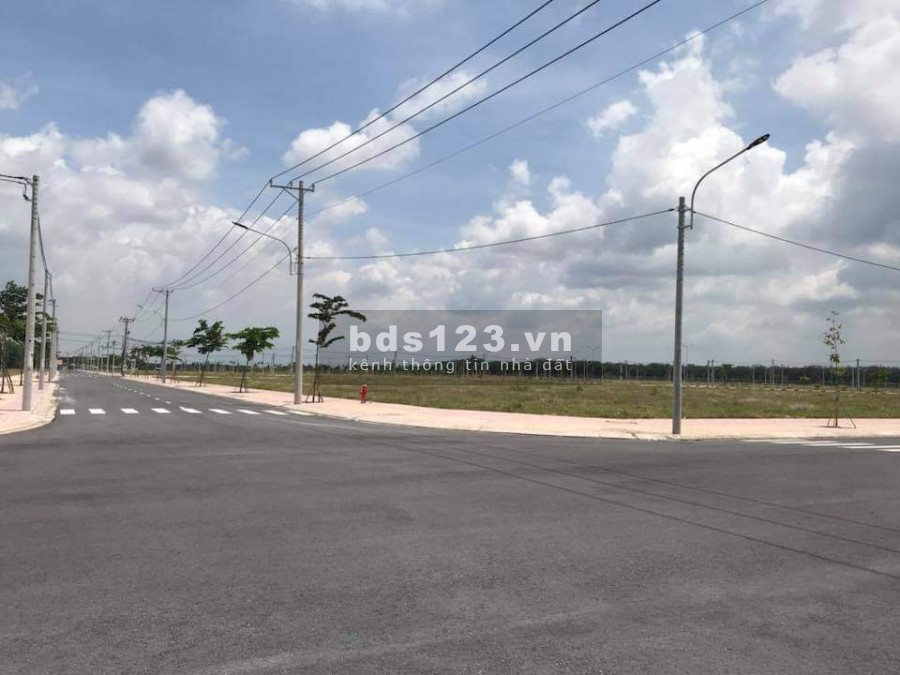 Bán Đất Nền 100m2,SHR, Gía 850 Triệu. Ngã Ba Yên Thế, Hố Nai 3. Trảng Bom, Đồng Nai