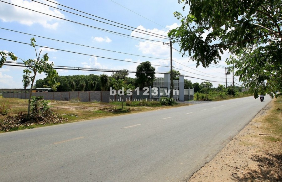 Cần bán gấp đất mặt tiền Tỉnh Lộ 2 xã Trung Lập Hạ gần ngã tư xóm mới