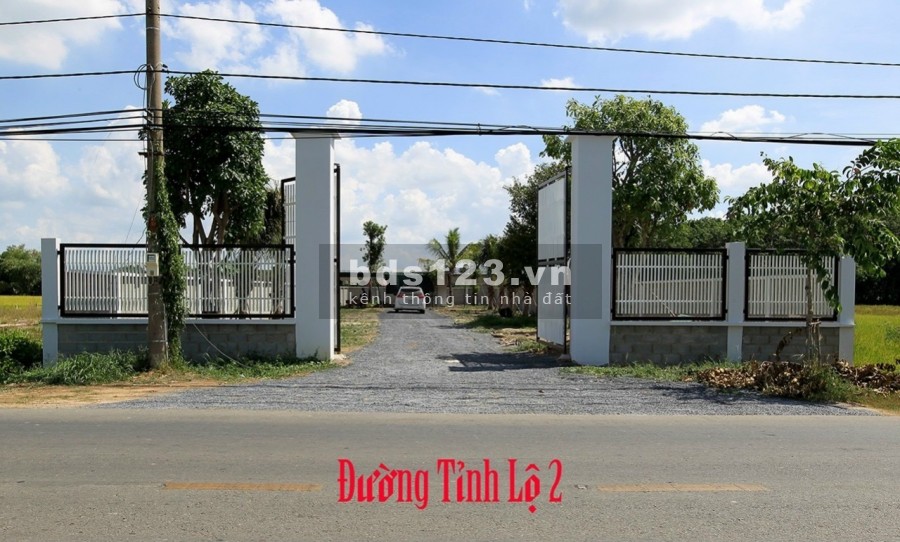 Cần bán gấp đất mặt tiền Tỉnh Lộ 2 xã Trung Lập Hạ gần ngã tư xóm mới