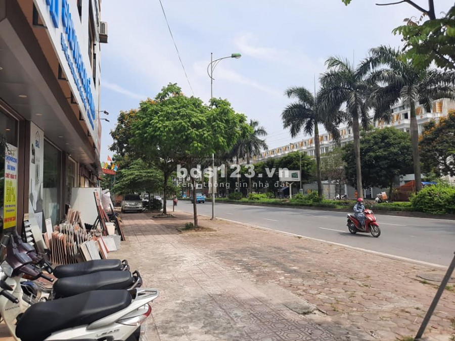 Mặt phố Lê Trọng Tấn 125m mặt tền 10m, vỉa hè 6m giá nhỉnh 100tr/m2