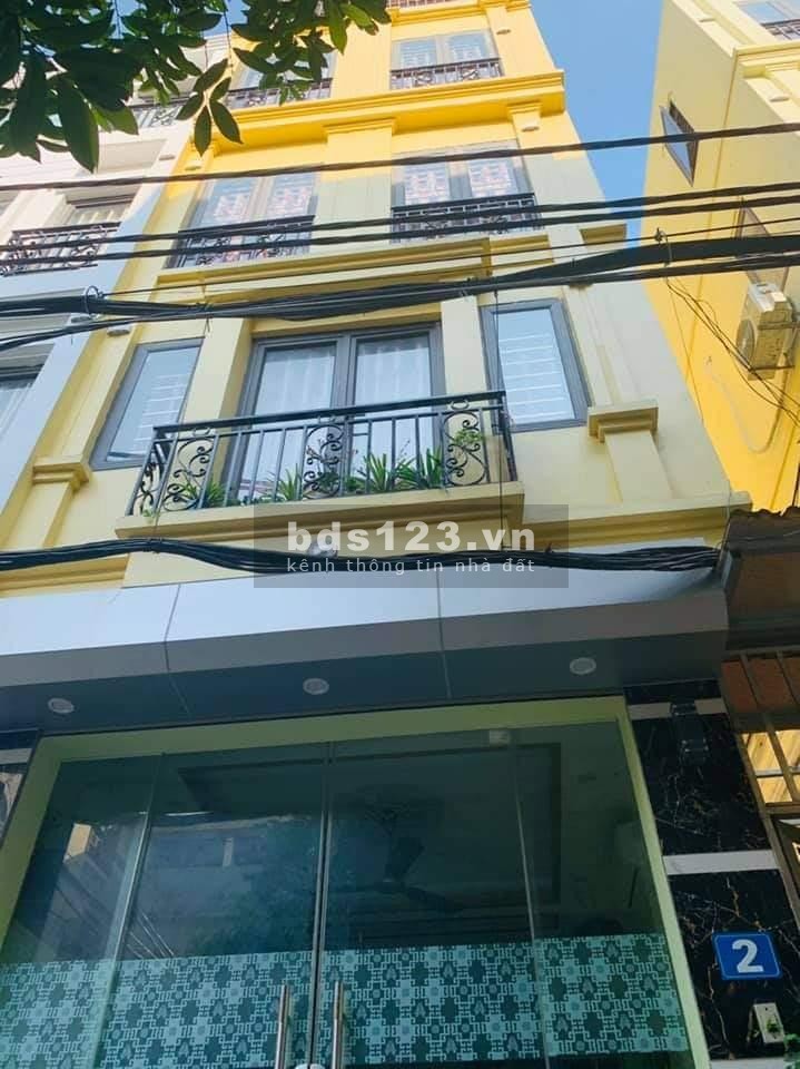 Bán nhà Phương Canh 15m ra phố xe tải qua lô góc nhà mới tặng đầy đủ nội thất