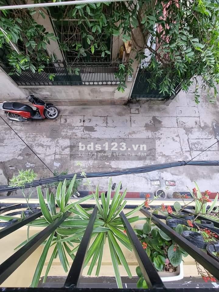 Bán nhà Phương Canh 15m ra phố xe tải qua lô góc nhà mới tặng đầy đủ nội thất