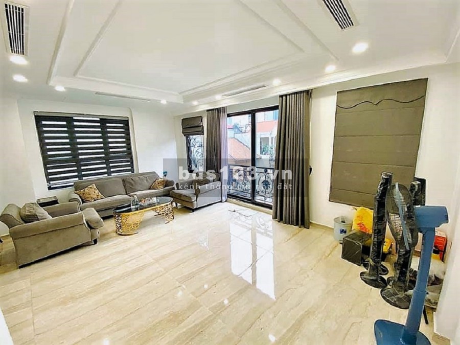 Bán nhà phố Trần Thái Tông, Cầu Giấy. Lô góc, ô tô, KD. 106m2 MT8m 9T 30tỷ